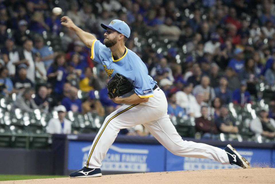 Milwaukee Brewers starting pitcher Colin Rea throws during the first inning of a baseball game against the Chicago Cubs Friday, Sept. 29, 2023, in Milwaukee. (AP Photo/Morry Gash)
