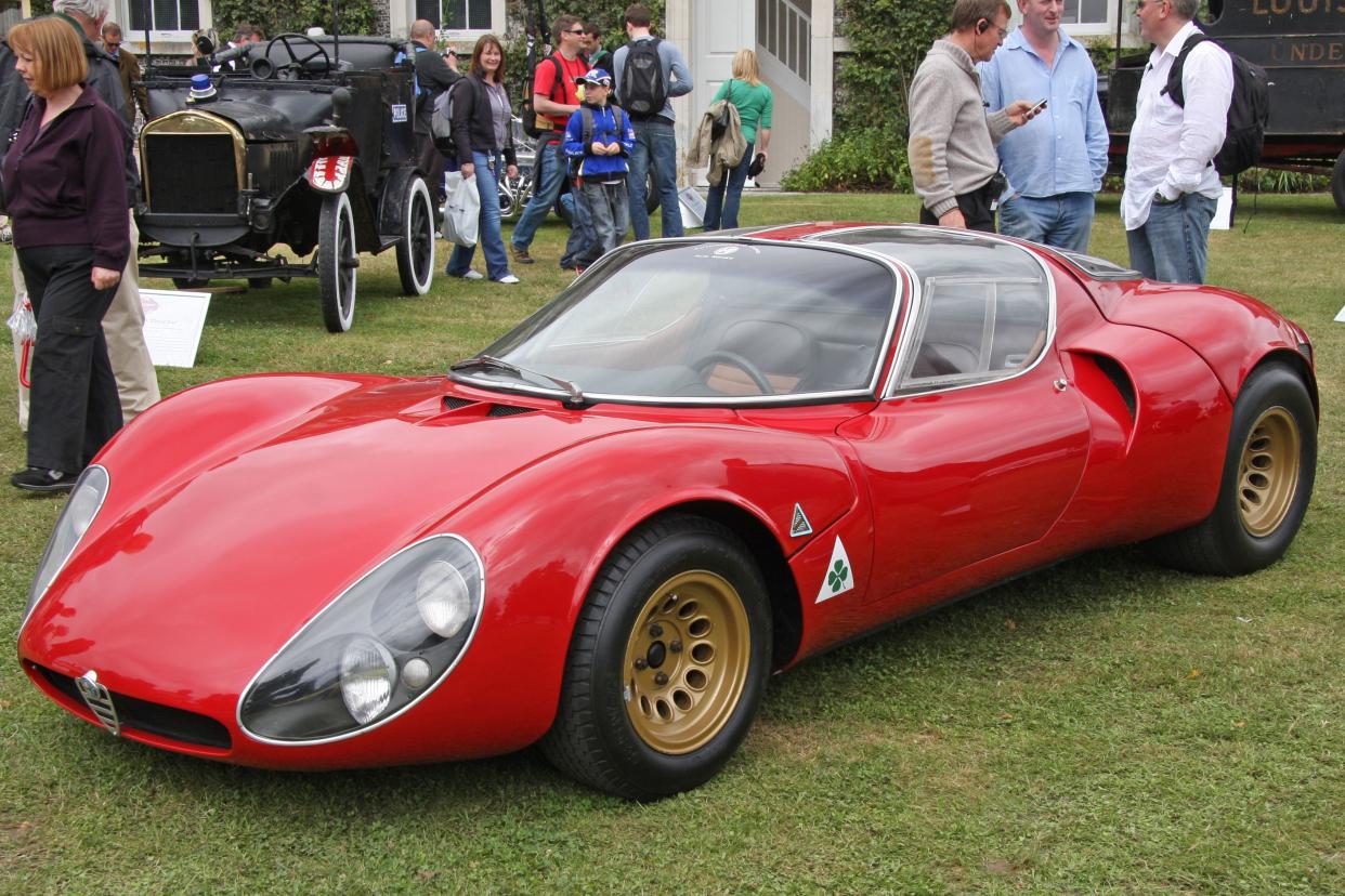 alfa romeo 33 stradale replica