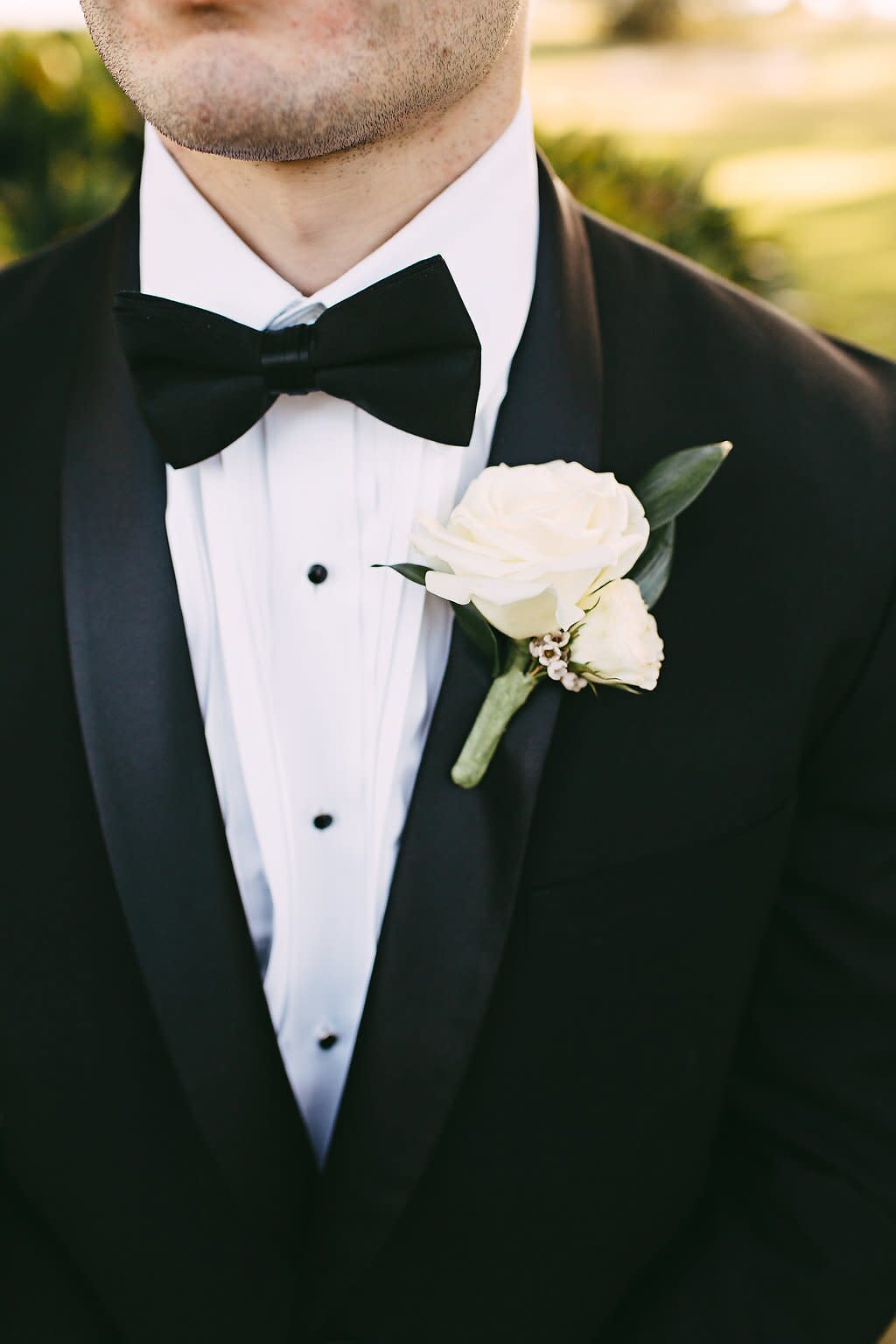 Classic Groom's Boutonniere