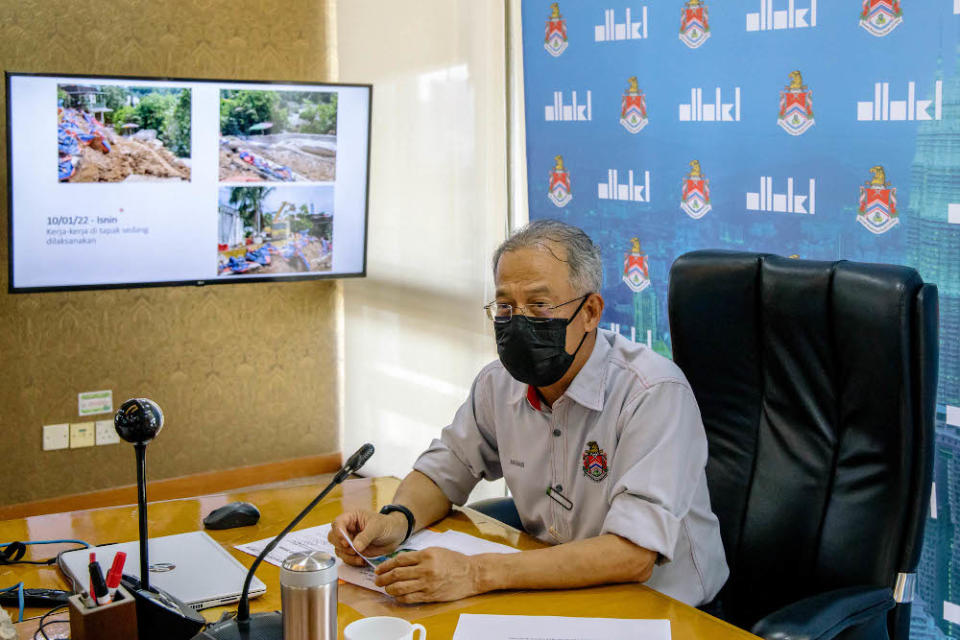 Kuala Lumpur mayor Datuk Seri Mahadi Che Ngah speaks during an interview with Malay Mail at Menara DBKL in Kuala Lumpur January 12, 2022. — Picture by Firdaus Latif