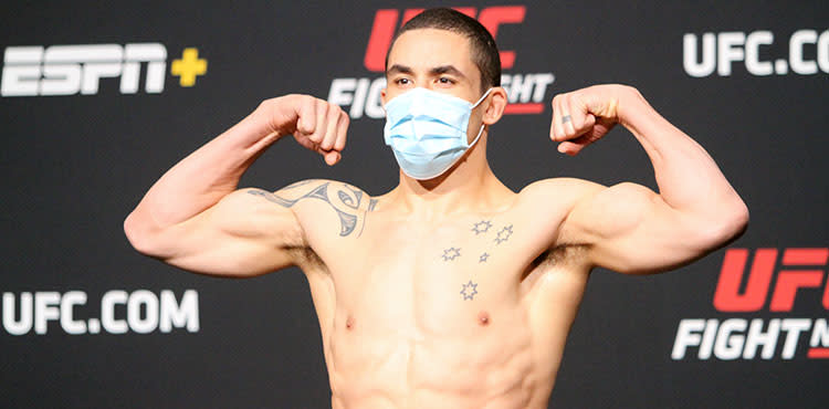 Robert Whittaker at UFC Vegas 24 weigh-in