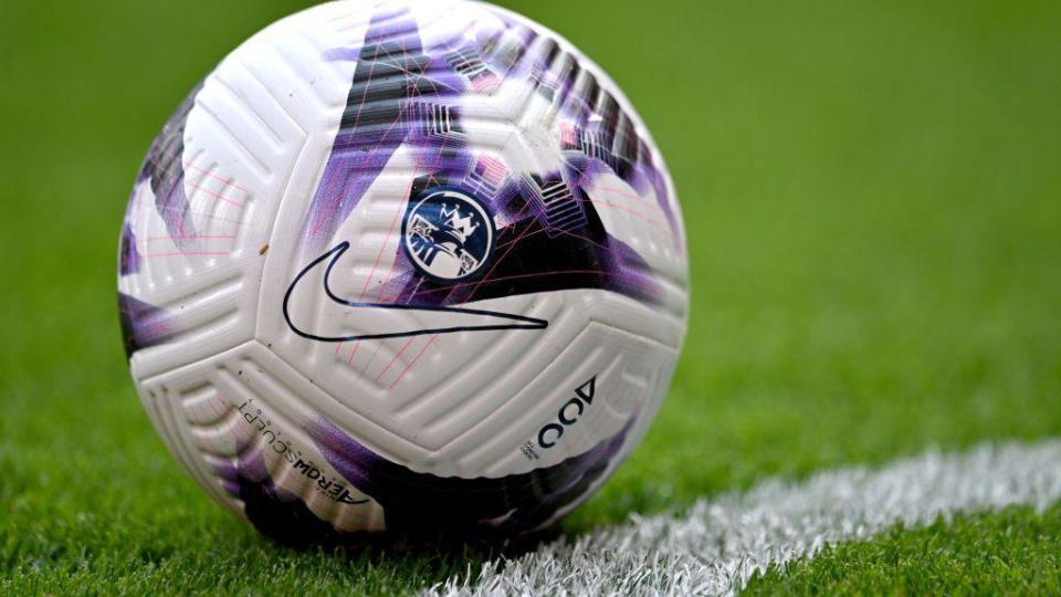 Premier League ball