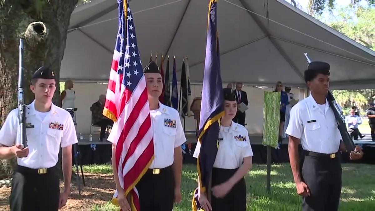 Memorial Day Ceremony at Bay Pines National Cemetery