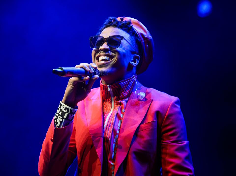 August Alsina performs live on stage at Indigo at The O2 Arena on January 23, 2018 in London, England.