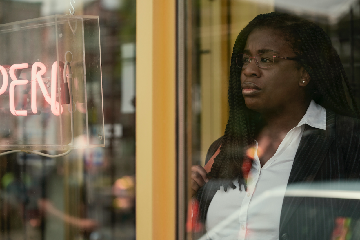 uzo aduba in painkiller