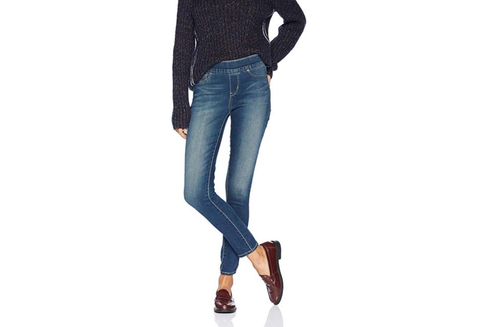 Signature by Levi Strauss & Co. Gold Label Women's Totally Shaping Pull-on Skinny Jeans. (Photo: Amazon)