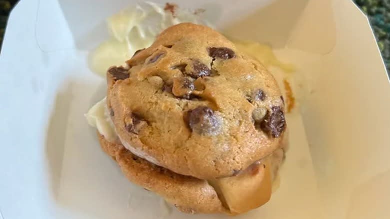 Cookie BonBite Sandwich