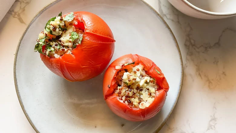 Stuffed tomatoes with quinoa