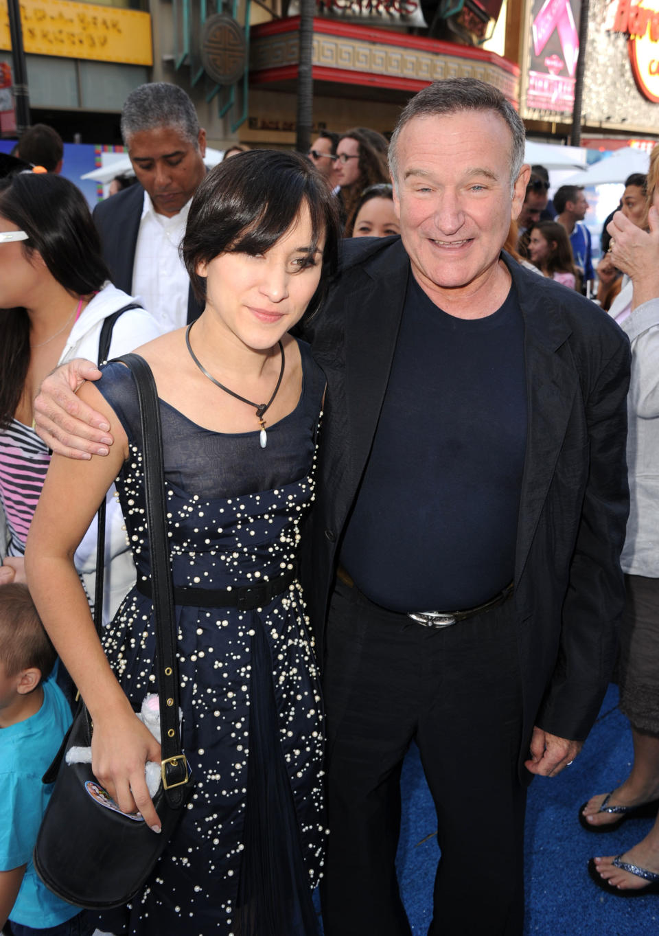 Zelda Williams and Robin Williams at an event