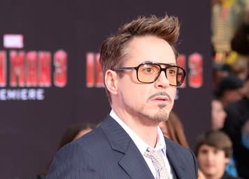 Will Robert Downey Jr. Strike Blow for Movie Star Power With 'Avengers' Deal?