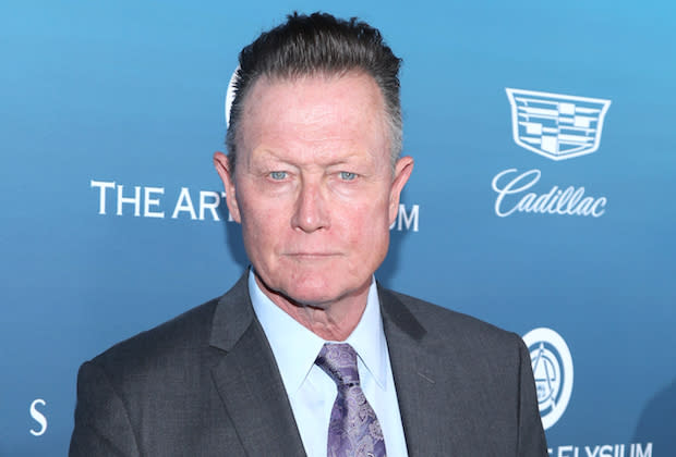 Robert Patrick Cast