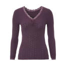 <b>Snow style</b>: Layer up with winter with ASDA's thermals, £6 <a href="http://direct.asda.com/george/womens-tops/thermal-long-sleeve-top-purple/G003950329,default,pd.html" rel="nofollow noopener" target="_blank" data-ylk="slk:direct.asda.com;elm:context_link;itc:0;sec:content-canvas" class="link ">direct.asda.com</a>