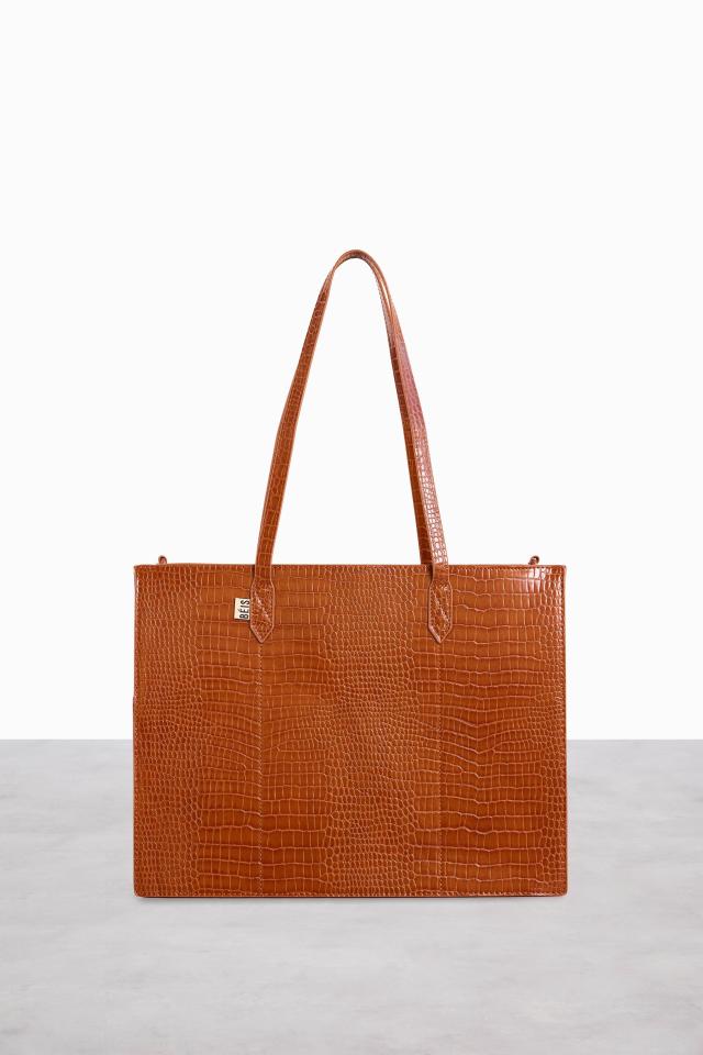 MZ Wallace' Medium Metro Tote Deluxe - Emma's Shoes & Accessories