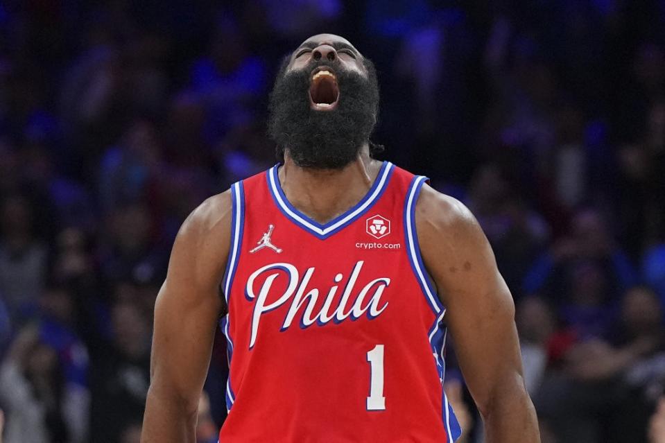 James Harden 以 2 年 3300 萬美金續留費城。法新社