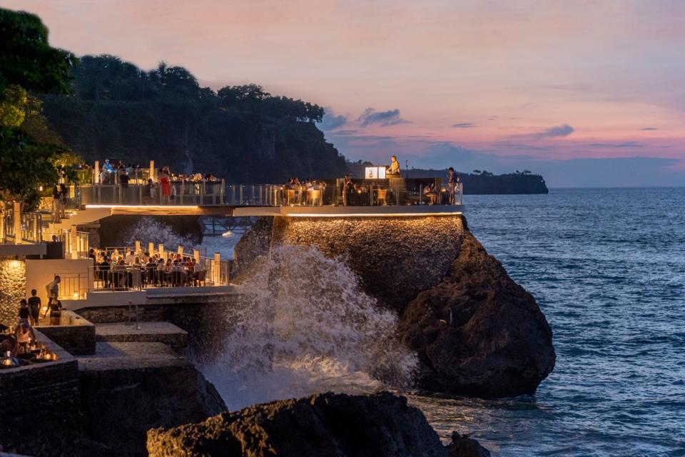 Sunset at Bali’s Rock Bar (AYANA Estate)