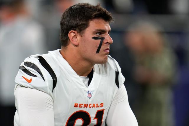 Bengals' sack leader Trey Hendrickson cleared to play