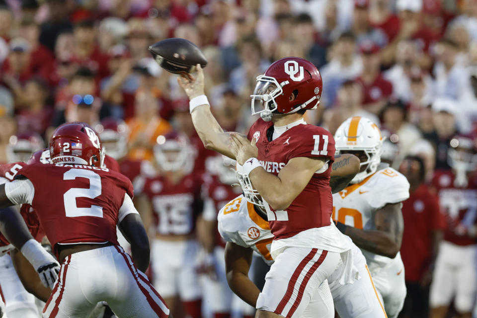 Oklahoma quarterback Jackson Arnold (11) passes against Tennessee during the first half of an NCAA college football game, Saturday, Sept. 21, 2024, in Norman, Okla. (AP Photo/Alonzo Adams)