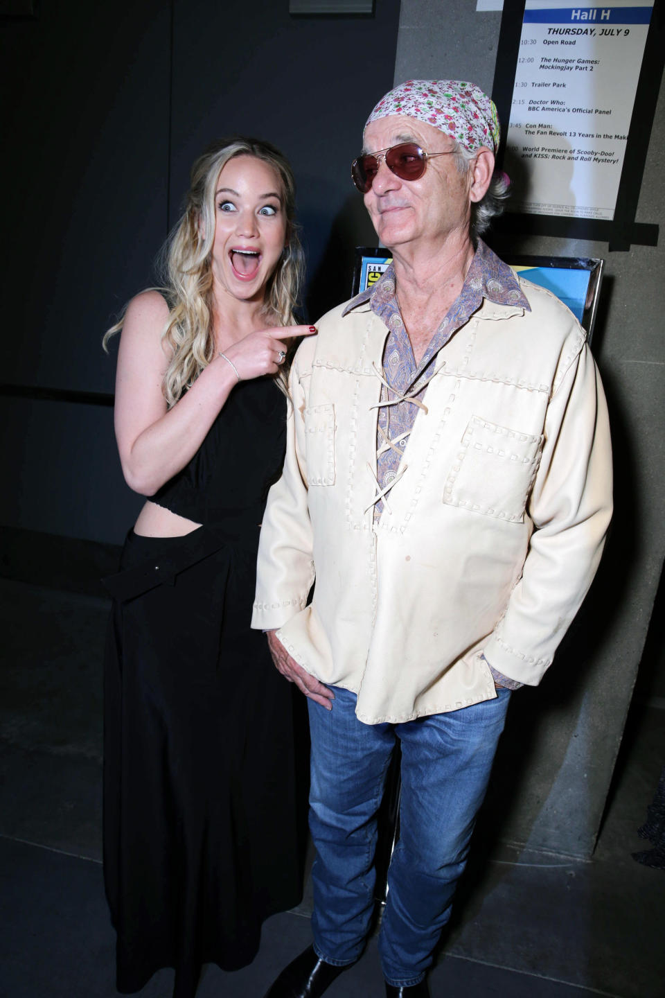 Jennifer Lawrence freaks out when meeting Bill Murray. (Photo: AP Images)