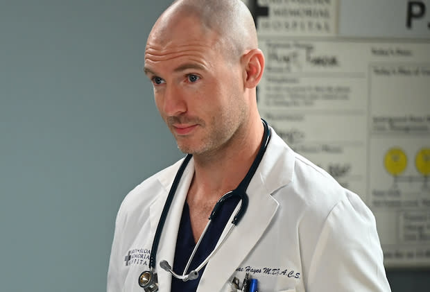 Richard Flood (Dr. Cormac Hayes)