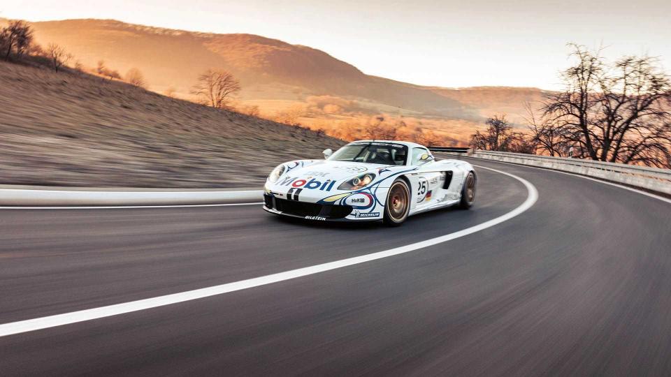 全球僅此一輛的改裝賽車 Porsche Carrera GT-R 罕見釋出 