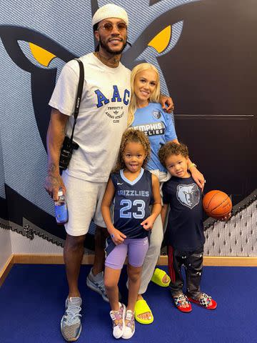 <p>Alaina A. Anderson Rose Instagram</p> Derrick Rose and Alaina Anderson pose with their daughter Layla and son London