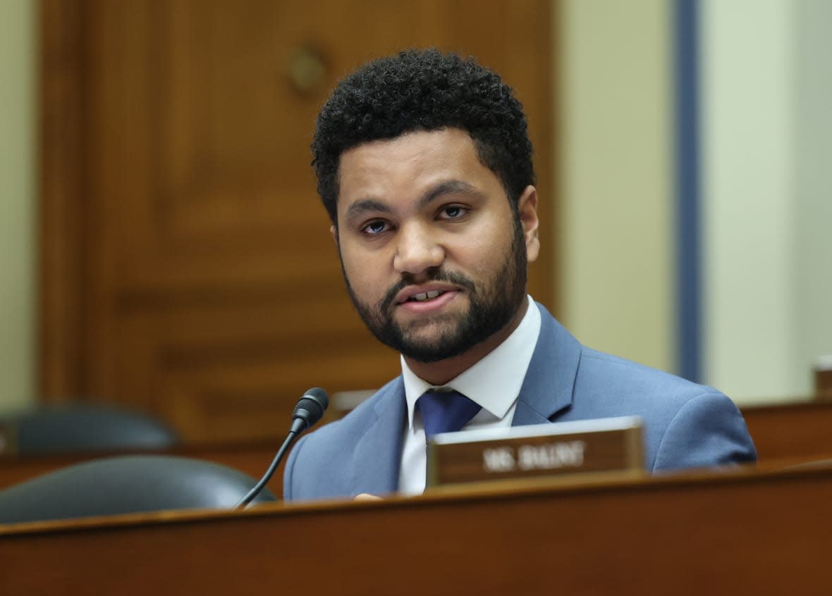 U.S. Rep. Maxwell Frost, D-Fla., questions witness on Feb. 7, 2023 during a House House Oversight and Reform Committee hearing on the U.S. southern border in the Rayburn House Office Building in Washington, D.C. (Photo by Kevin Dietsch/Getty Images)