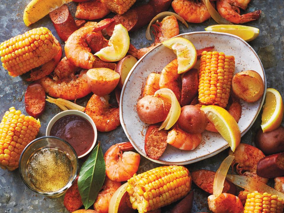 Monday: Easy Slow Cooker Shrimp Boil