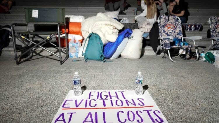 Rep. Cori Bush Sleeps Outside Capitol Building In Push To Extend Federal Eviction Moratorium