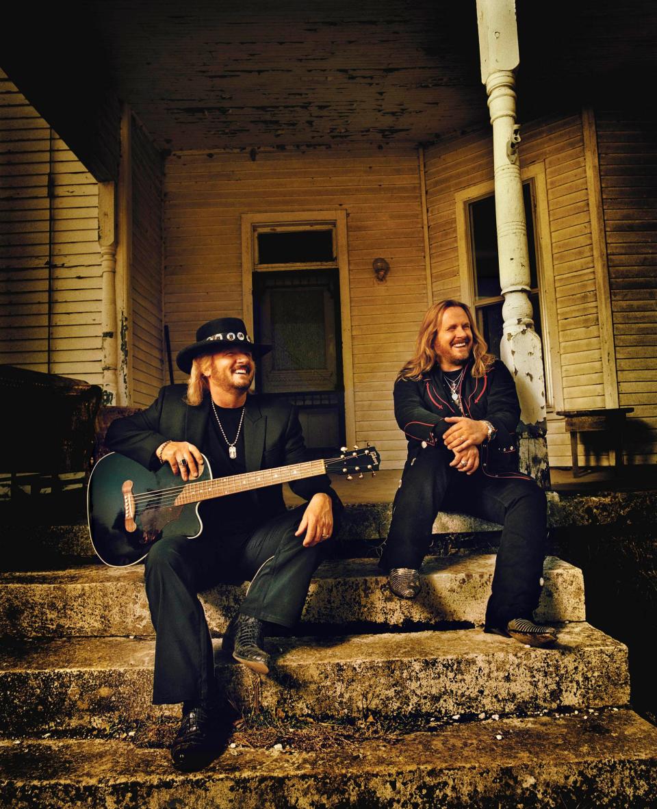 Donnie and Johnny Van Zant have recorded a new song supporting Florida Gov. Ron DeSantis.