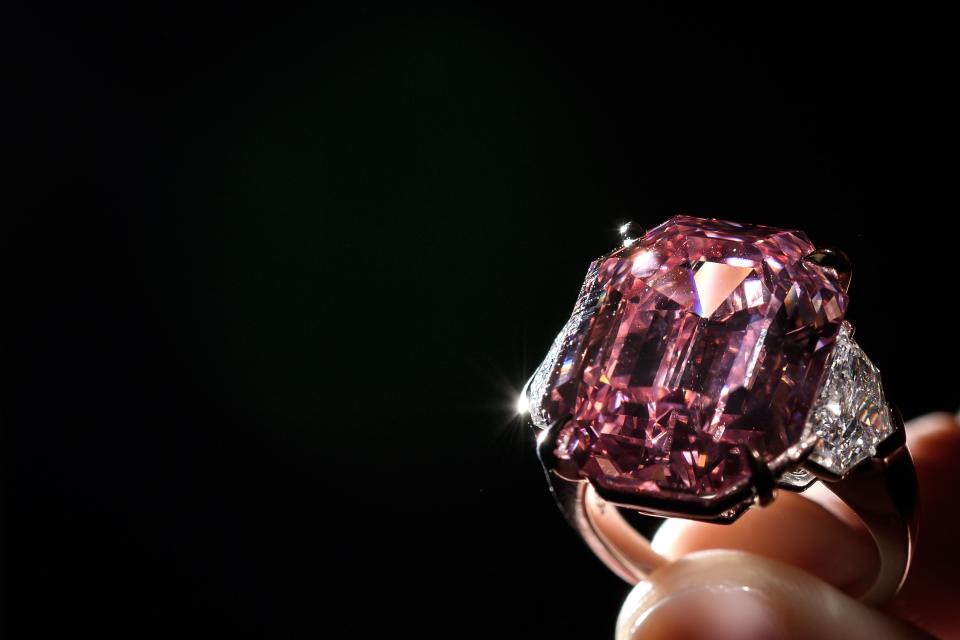 <span>Pink Legacy is a nearly-19-carat, rectangular-cut stone. </span>Photo: Getty