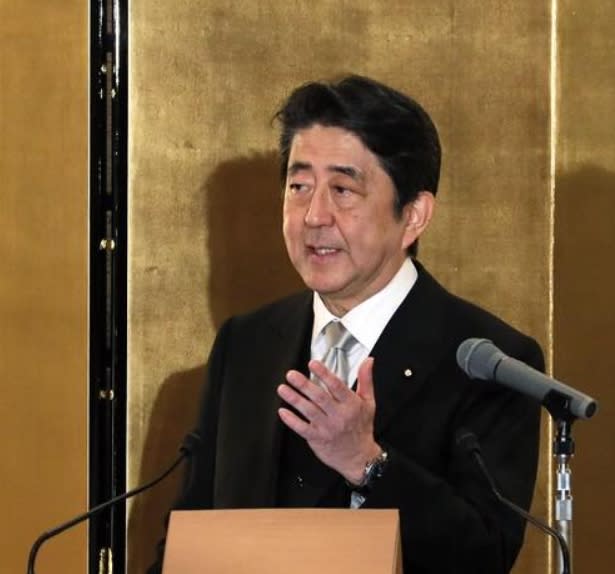 安倍晉三跟統一教之間的緊密連結，可說是公開的秘密。（圖／翻攝自安倍晉三臉書）