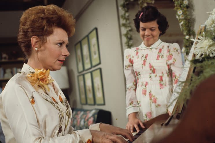 From “Happy Days” with co-star Marion Ross in 1974. (Photo: ABC Photo Archives via Getty Images)