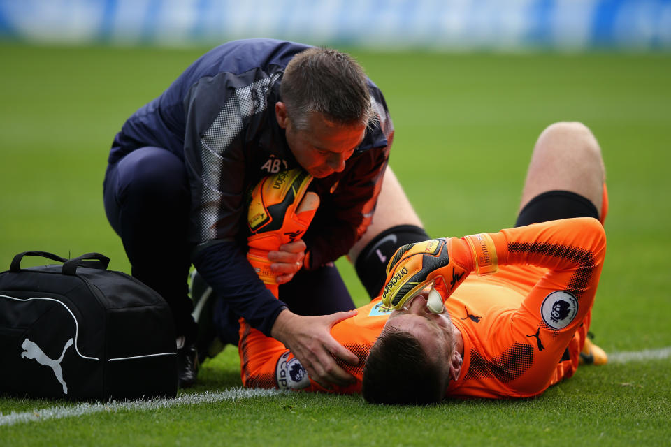 Heaton went down clutching his shoulder during the Premier League match between Burnley and Crystal Palace at Turf Moor on September 10, 2017.