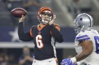 Aug 18, 2018; Arlington, TX, USA; Cincinnati Bengals quarterback Jeff Driskel (6) throws a pass in the second quarter against the Dallas Cowboys at AT&T Stadium. Mandatory Credit: Tim Heitman-USA TODAY Sports