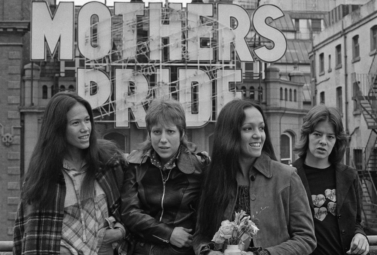 Mother's Pride (Michael Putland / Getty Images)