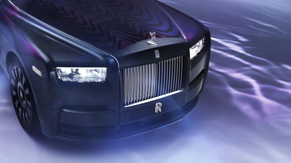 El Rolls-Royce Phantom Syntopia tiene motas de cristal para crear diseños brillantes. (Crédito: Rolls-Royce)