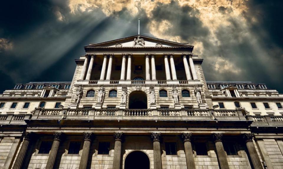 The front facade of the Bank of England, Threadneedle Street, London.