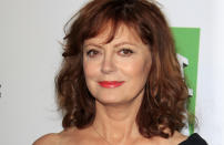 La star de Thelma & Louise, Susan Sarandon, a été mariée à Chris Sarandon de 1967 à 1979 et a eu une relation amoureuse avec David Bowie et Sean Penn. Cependant, l'actrice est célibataire depuis plusieurs années, étant l'acteur Tim Robbins sa dernière relation sérieuse, qui s'est terminée en 2009. Dans une interview avec Reuters, Susan a déclaré : "La seule chose qui est vraiment claire pour moi, c'est que vous devez penser de votre propre vie et de votre relation et de tout en tant qu'organisme vivant. Il bouge, change, grandit constamment."