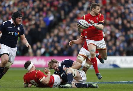 Britain Rugby Union - Scotland v Wales - Six Nations Championship - BT Murrayfield Stadium, Edinburgh - 25/2/17 Walesâ€™ Sam Warburton in action Reuters / Russell Cheyne Livepic