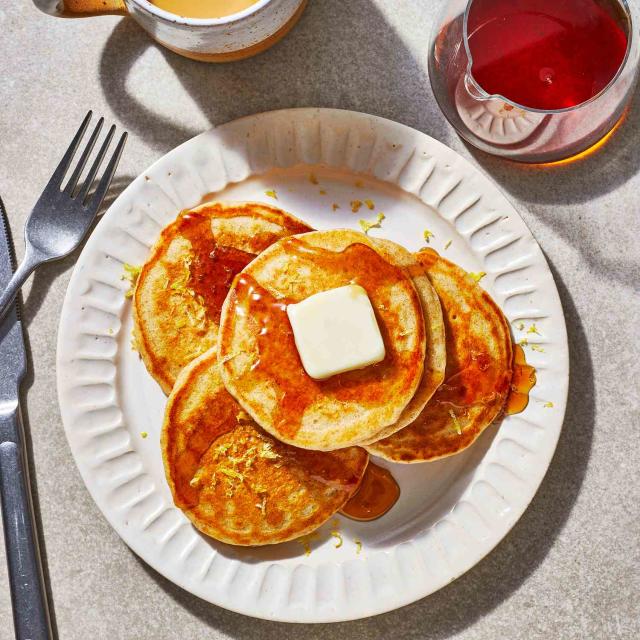 Breakfast Lemon, Raspberry & Cream Cheese Oatmeal Cakes