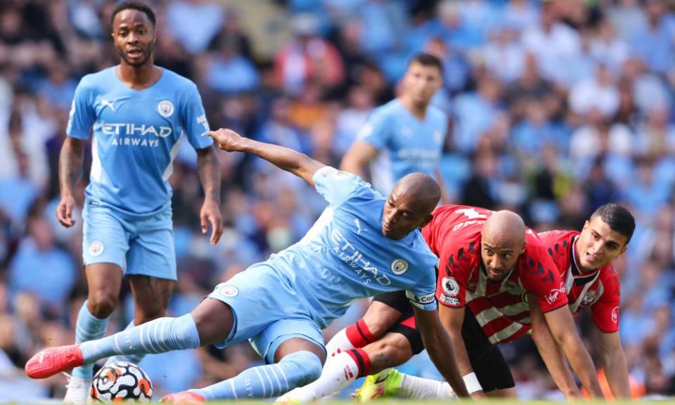 Fernandinho goes to ground against Southampton