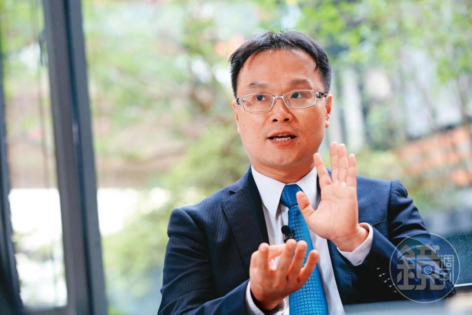 仲英財富管理投資長陳唯泰表示，挑選資產股應觀察股價淨值比。