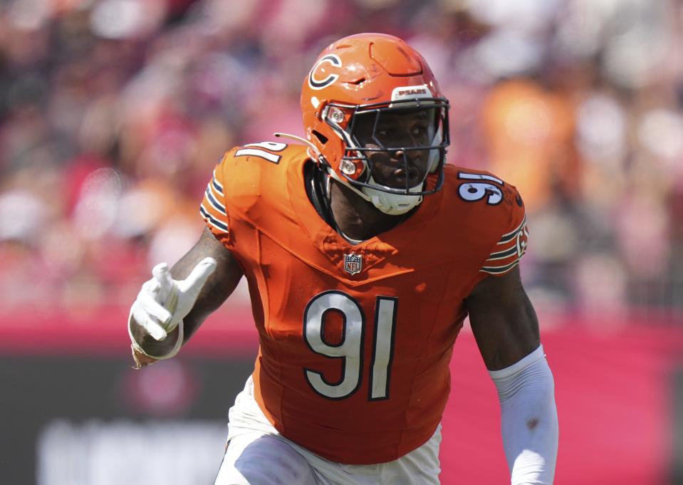 Chicago Bears defensive end <a class="link " href="https://sports.yahoo.com/nfl/players/29303" data-i13n="sec:content-canvas;subsec:anchor_text;elm:context_link" data-ylk="slk:Yannick Ngakoue;sec:content-canvas;subsec:anchor_text;elm:context_link;itc:0">Yannick Ngakoue</a> (91) rushes the passer during an NFL preseason football game against the Tampa Bay Buccaneers, Sunday, Sept. 17, 2023, in Tampa, Fla. (AP Photo/Peter Joneleit) ORG XMIT: NYOTK