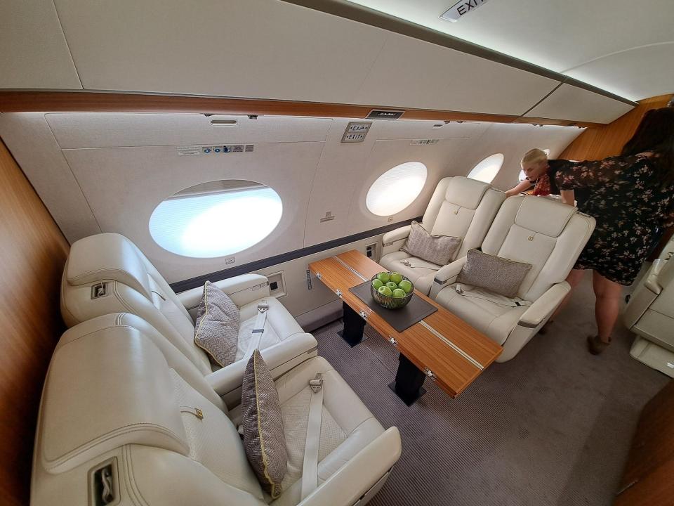 The lounge on a Gulfstream G650ER.