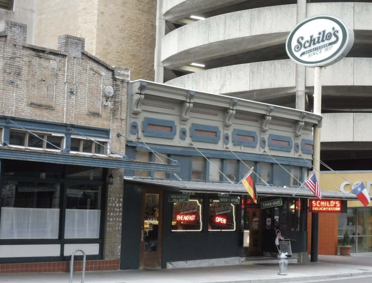 Schilo's San Antonio exterior