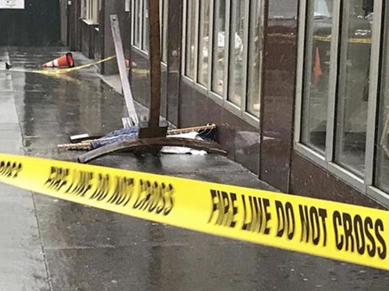 A wooden-framed hammock fell from a fifth-floor roof terrace in New York, seriously injuring a British woman: AP