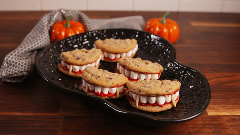 37 Halloween Snacks That Are So Much Better Than Trick-or-Treating