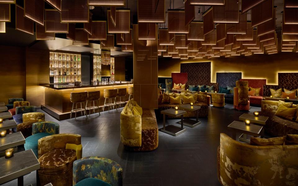 F&B options include ABar Lounge and adjacent Akira Back