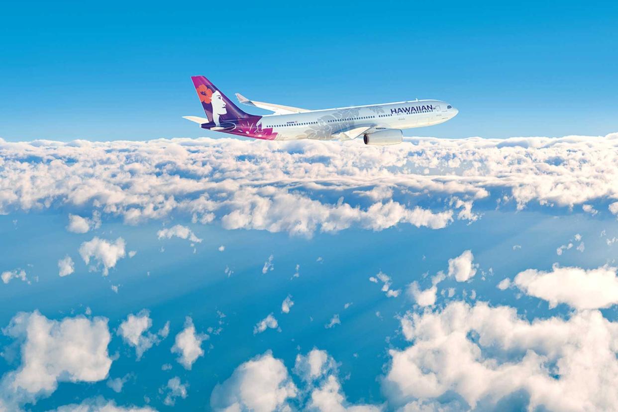 A Hawaiian Airlines plane in flight