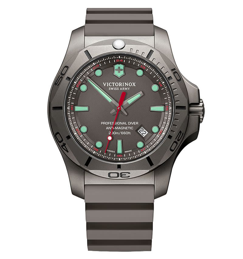 Victorinox I.N.O.X. Professional Diver Titanium